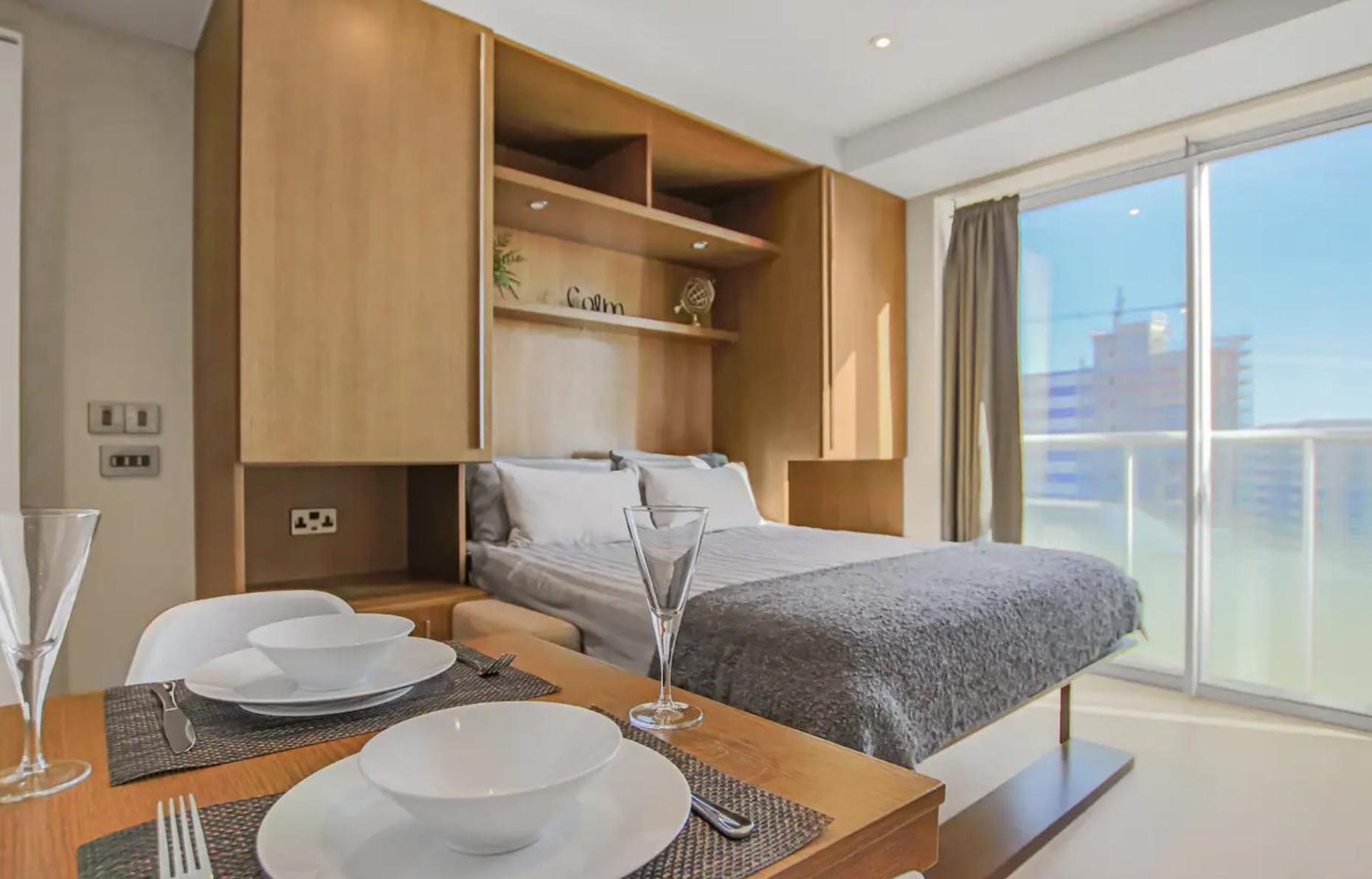 West One Studio Apartments Gibraltar Exterior photo